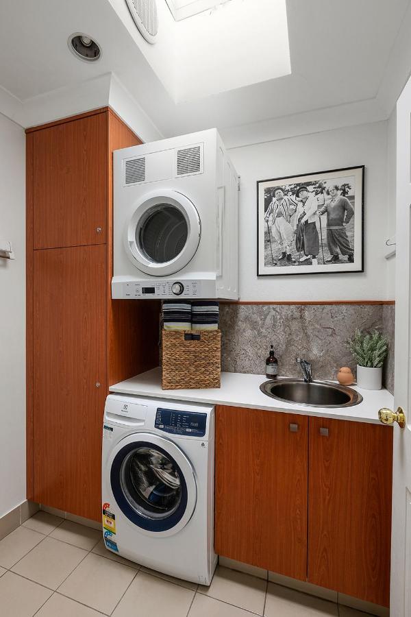 Apartament Montipora Unit 3 - In The Heart Of Airlie, Wi-Fi And Netflix Airlie Beach Zewnętrze zdjęcie